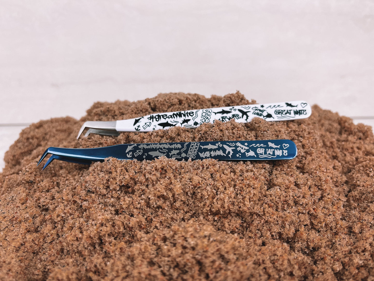 The Graffiti Shark Week Tweezer