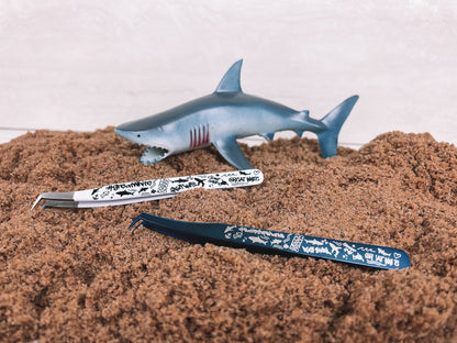 Novelty The Graffiti Shark Week Tweezer